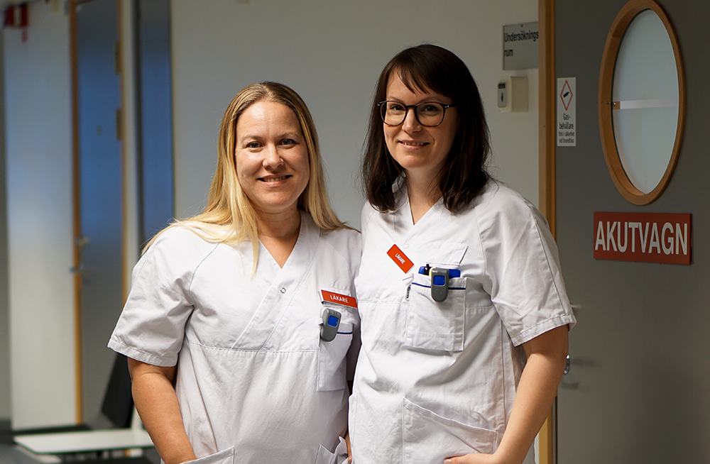 Anna-Clara Sterne, överläkare i psykiatri och Anna Living, ST-läkare på Psykiatriska kliniken vid Mälarsjukhuset. Foto: Mia Wistrand