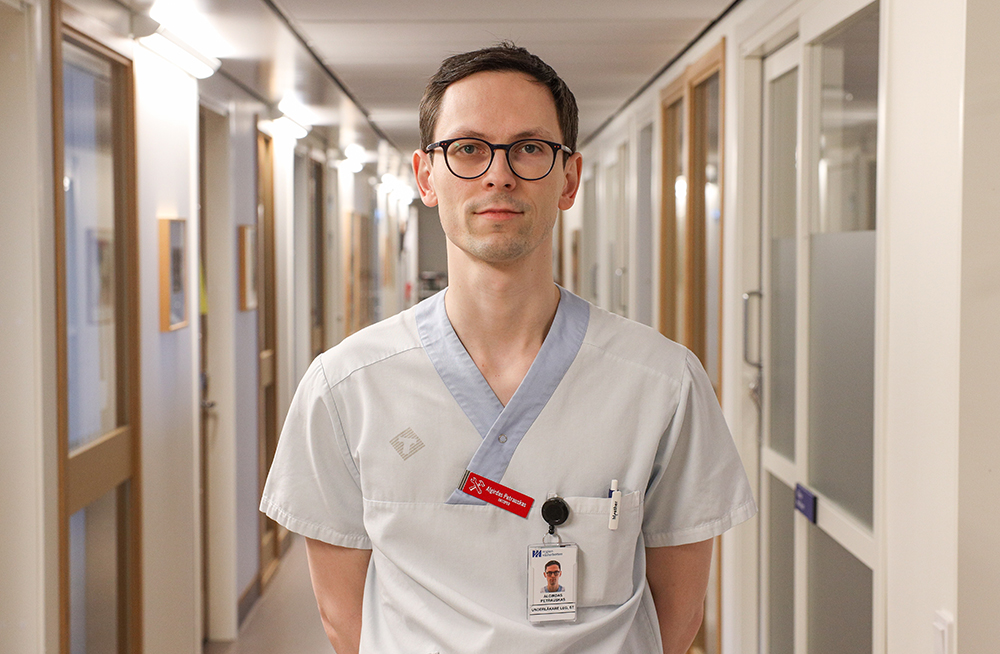 Algirdas Petrauskas, specialistläkare i ortopedi vid Kirurgiskt centrum i södra Lappland.