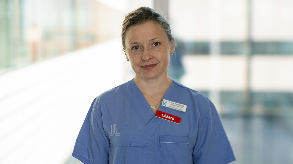 Lena Forsberg, överläkare och verksamhetschef för ME Klinisk Fysiologi på Karolinska universitetssjukhuset. Foto: Josefine Franking
